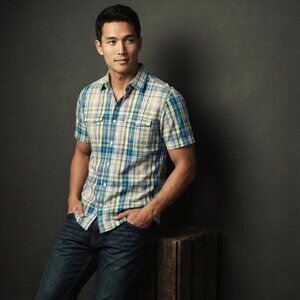 Old Navy Men’s Medium Blue Green Plaid Short Sleeve Button Up Shirt Cotton VTG